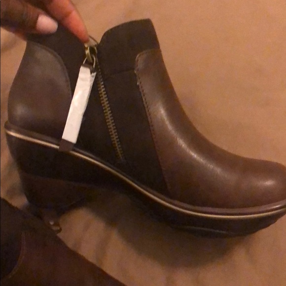 Booties - Picture 3 of 4